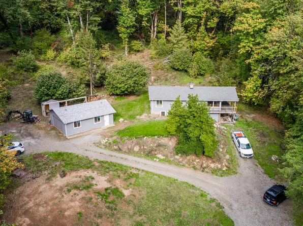 15981 S Neibur Rd, Oregon City, OR 97045