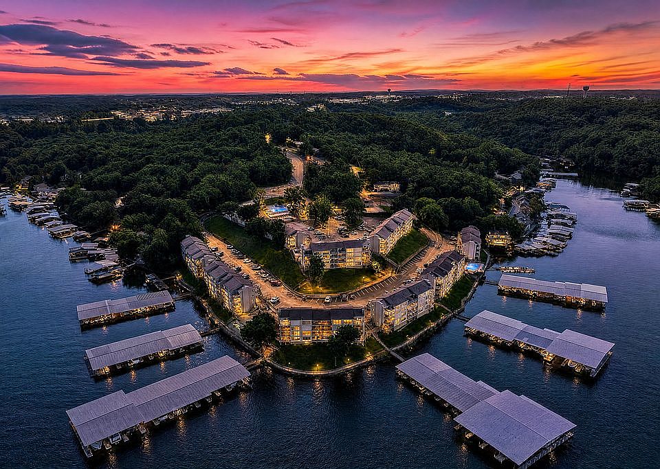 1st image of 124 Indian Pointe