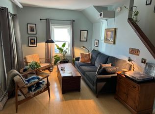 99 Lafountain St, Burlington, VT 05401