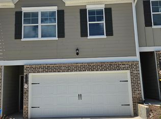 11571 Chatham Dr #32, Hampton, GA