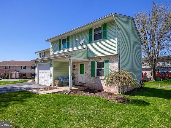 4th image of 154 Julie Ann Ct