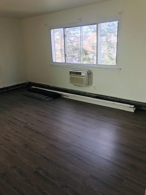1st image of 62nd Avenue & 64th St #2B