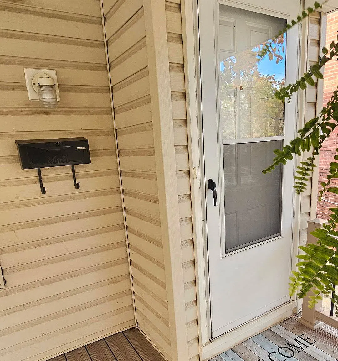2 bed, 1100 sqft, $1,400 — Photo 3