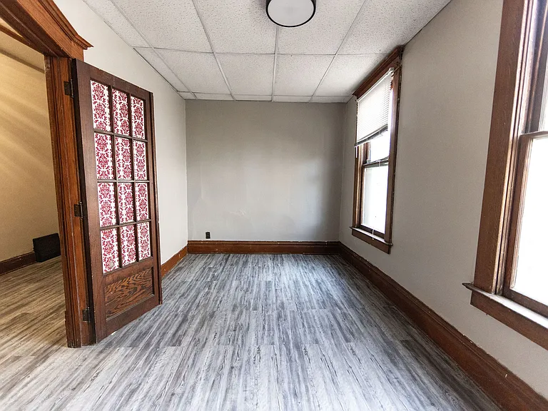601 E 2nd Ave #2 — Photo 10