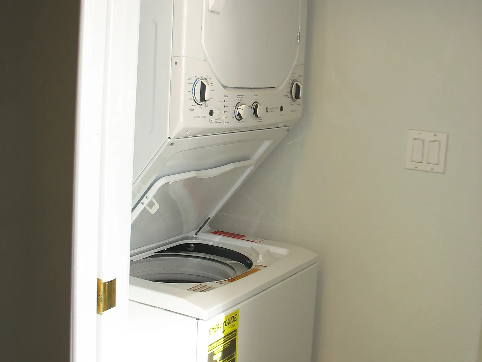 2 bed, 784 sqft, $1,750 — Photo 3