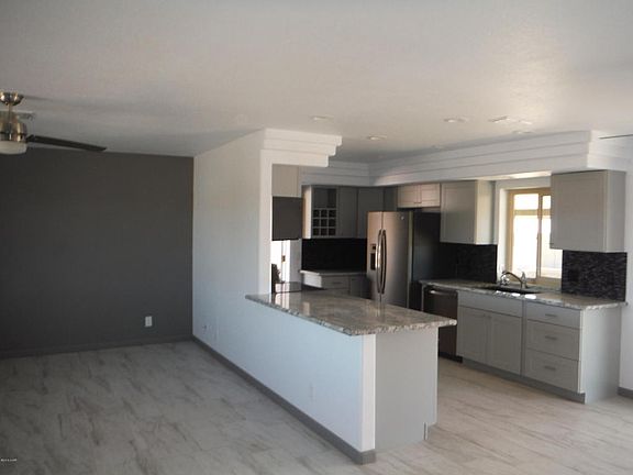 3rd image of 314 Chipeta Ln