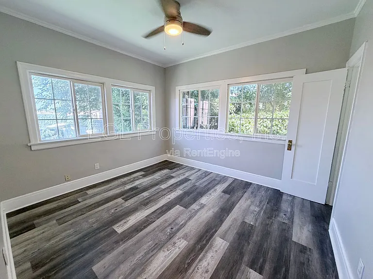 804 N Forest Ave — Photo 12