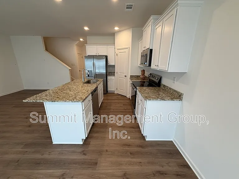 1506 Aralynn Ct — Photo 8
