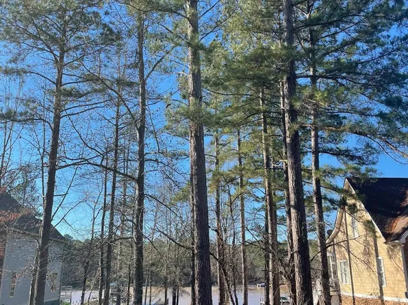 227 Arsenal Dr, Ninety Six, SC 29666