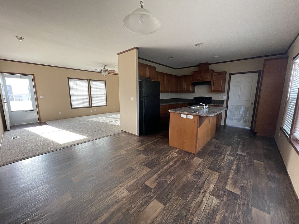 2nd image of 7475 Golf Vista Blvd #200