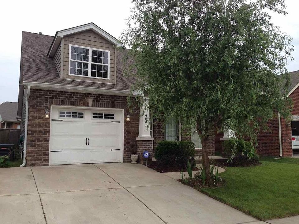 Front Yard with Covered Patio