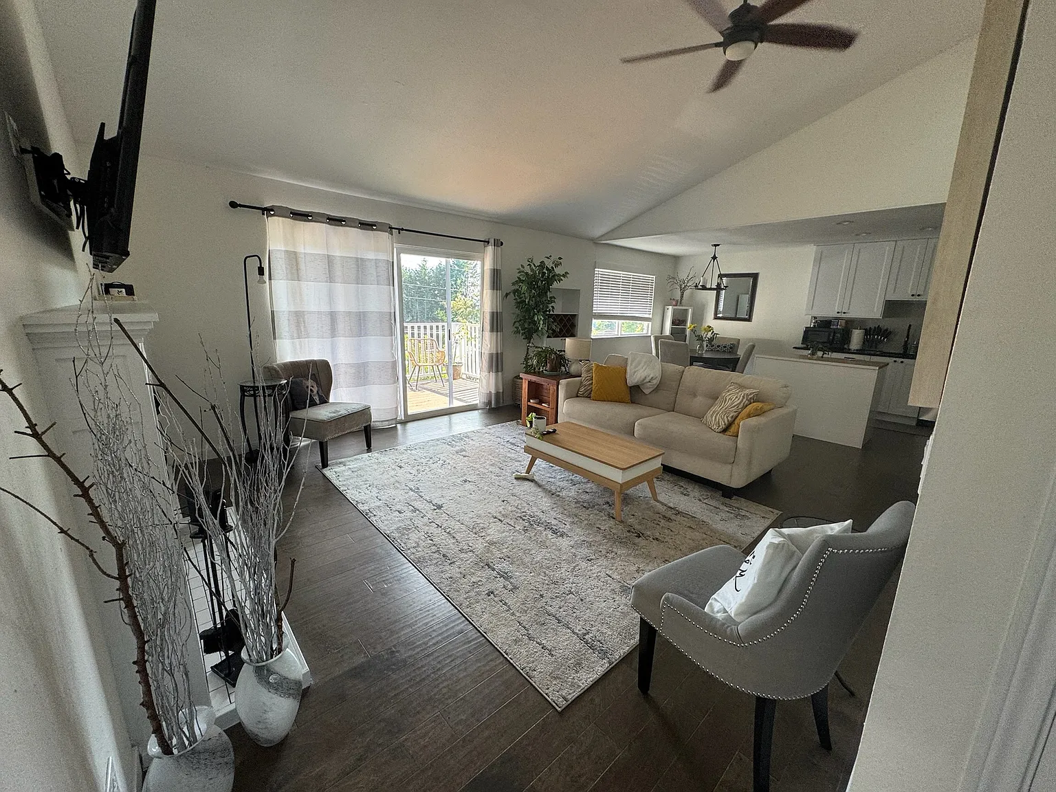 3808 Botticelli St — Photo 3