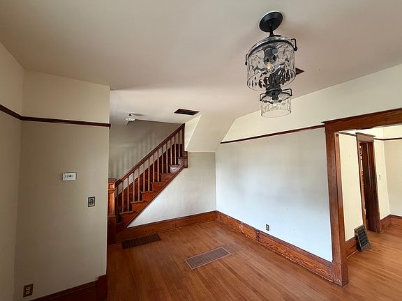 5th image of 1628 Fitch Ave