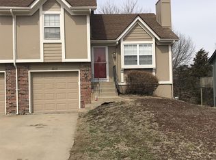 1612 W Prairie St, Olathe, KS 66061
