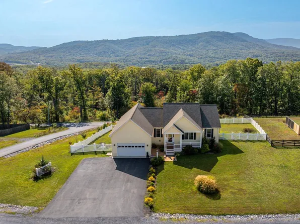 53 Pointers Way, Front Royal, VA 22630