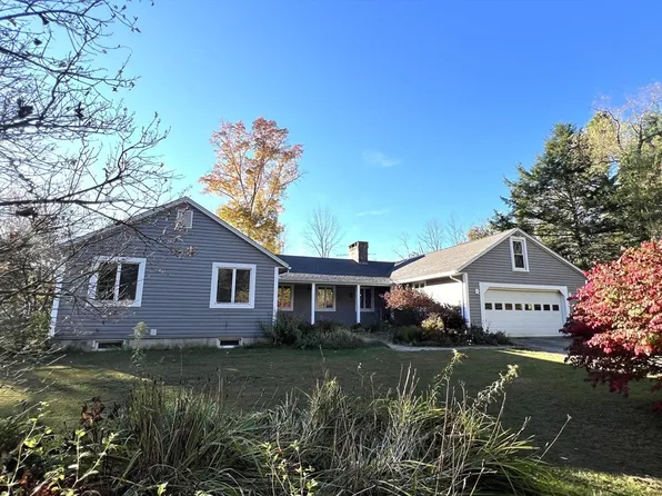 29 Union St, Plainfield, MA 01070