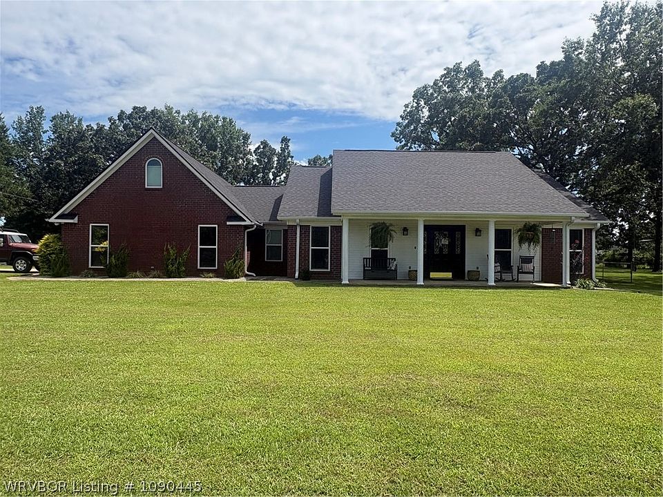 1st image of 68 Pickle Ln