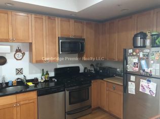 4 Beech St APT 2, Cambridge, MA 02140