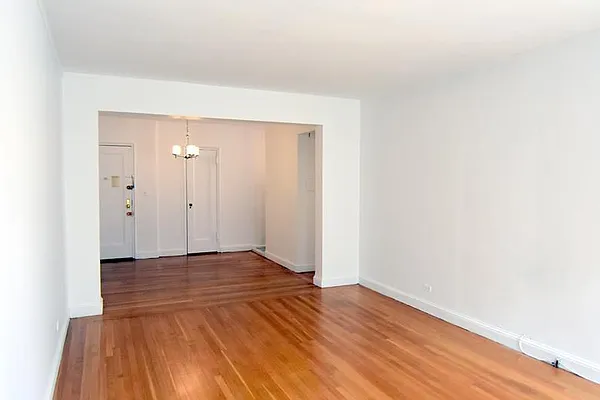 Rented by Buchbinder & Warren | media 9