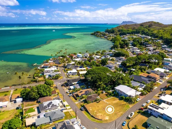 47-251 Iuiu St, Kaneohe, HI 96744