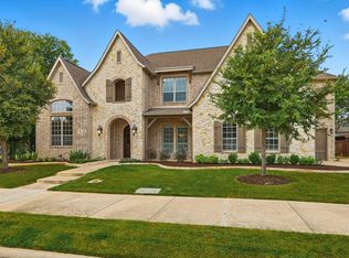801 Surrey Ln, Flower Mound, TX 75022