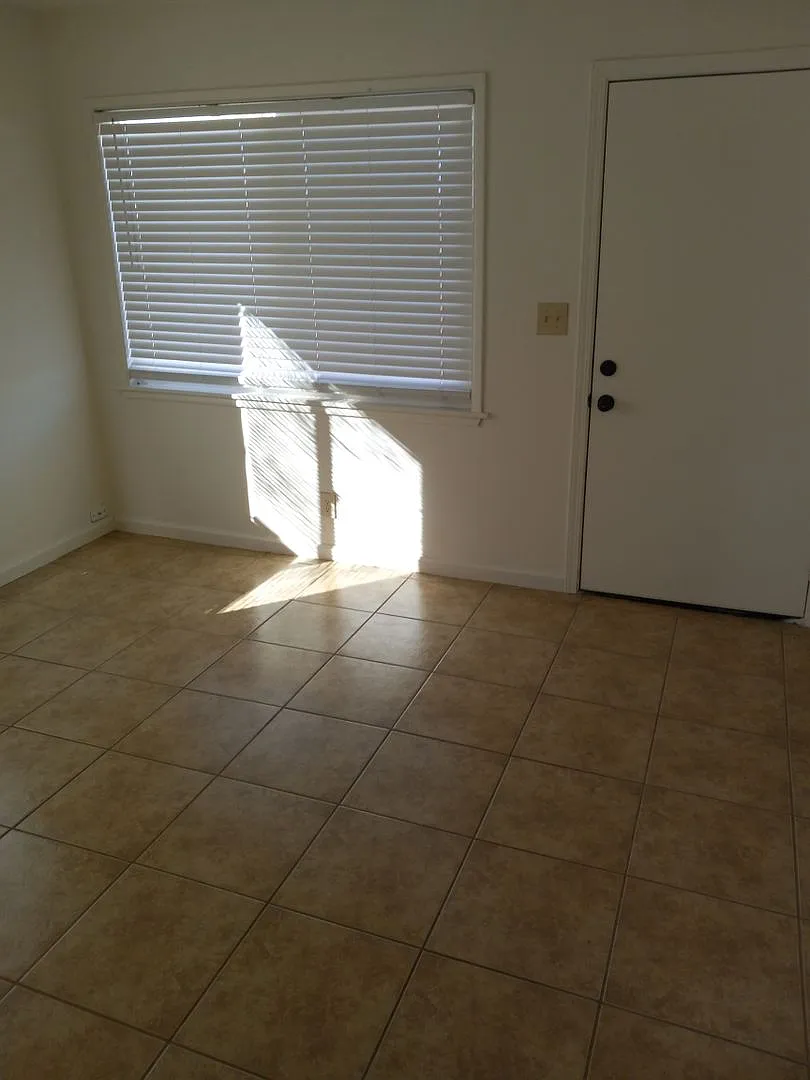 Yucca Ave 6361 — Photo 1