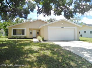 8908 Woodhaven Way, Hudson, FL 34667