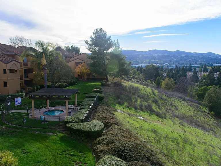 795 Watson Canyon Ct — Photo 2