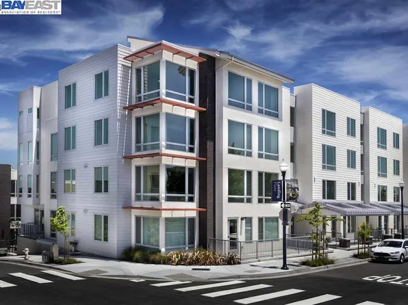 10 Innes Ct #304, San Francisco, CA 94124