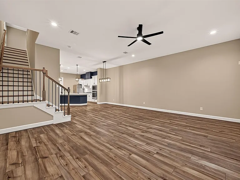 4309 Dickson St #B — Photo 20