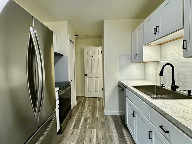 38829 Country Cir #75 — Photo 8