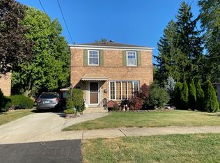 126 S Washington St, Lockport, IL 60441