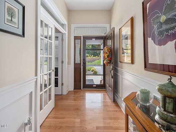 5th image of 55 Yachtsmans Way