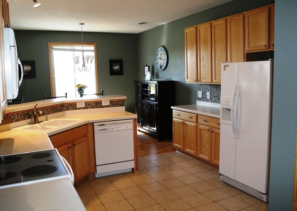 Large kitchen