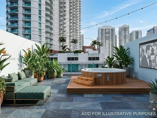 90 SW 3rd St #Townhouse 706, Miami, FL 33130