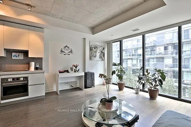 38 Stewart St #302 — Photo 5