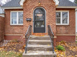 977 New Scotland Rd, Albany, NY 12208