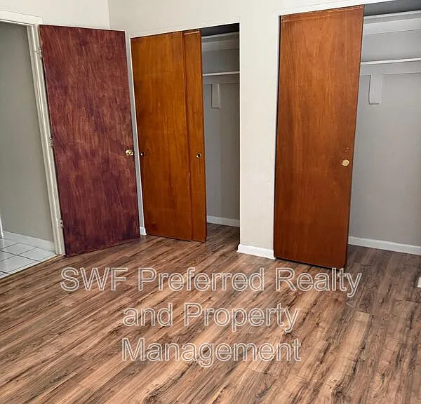 1418 SE 8th Ter #7 — Photo 5