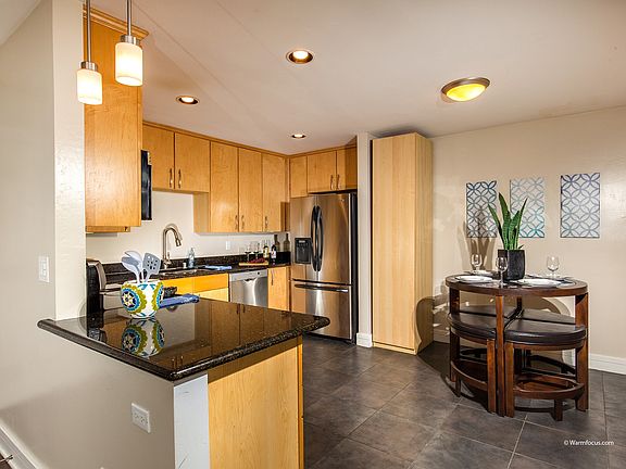 3rd image of 836 W Pennsylvania Ave APT 307
