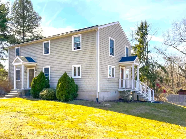7 Edgewood Drive, Middletown, CT 06457
