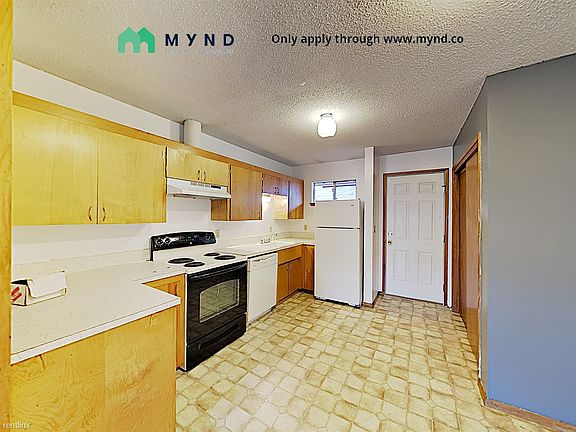 2nd image of 1007 S 41st Ave APT 4