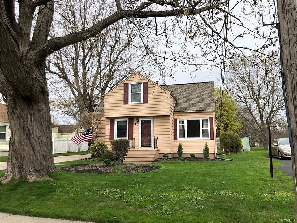 1st image of 88 Norwood Dr