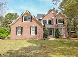 2932 Candlehurst Ln, Raleigh, NC 27616