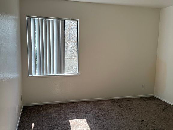 2nd image of 600 W 3rd St Building A