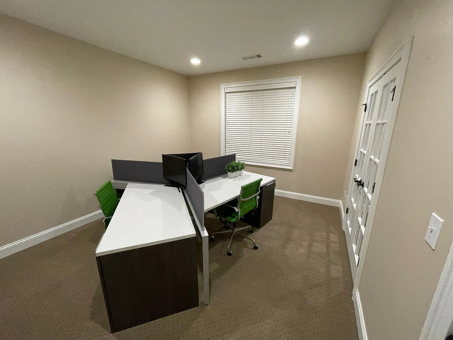 1 bed, 1140 sqft, $2,500 — Photo 2