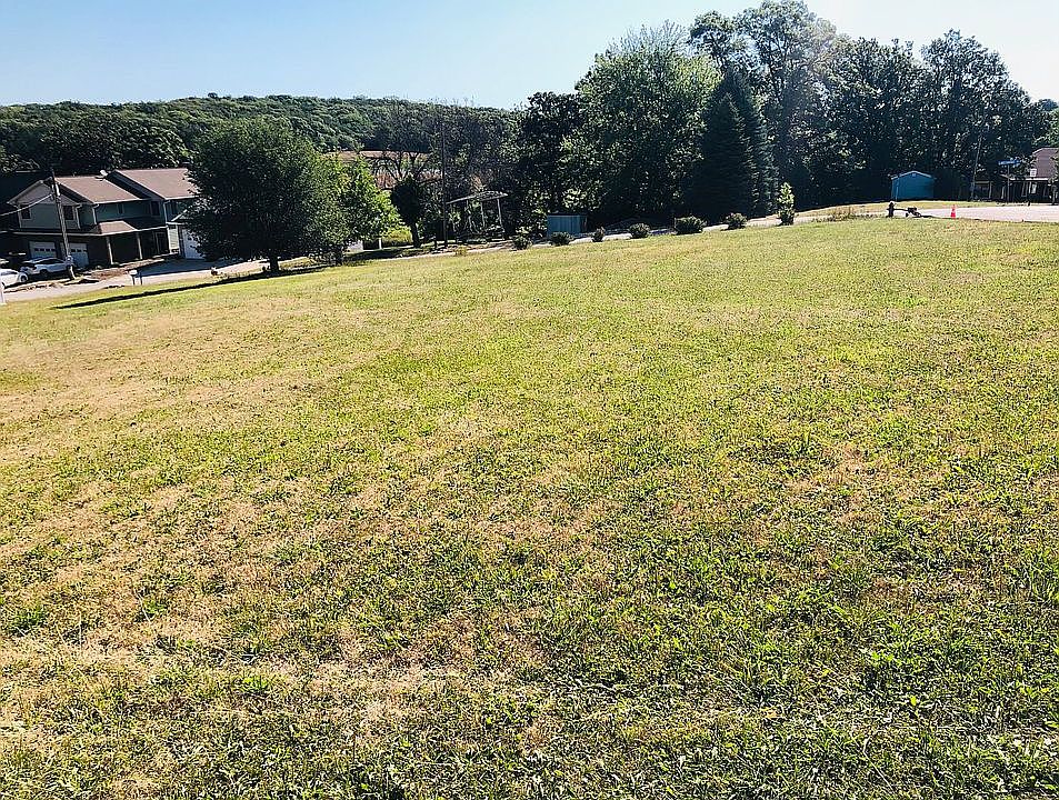 1st image of 8481 Lakeshore Dr