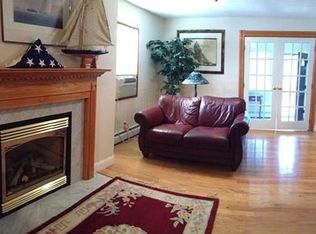 68 Locust Ter, Warren, RI 02885