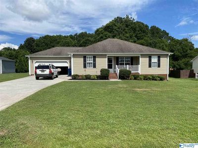 73 Mary Jo Isom Ln, Arab, AL, 35016