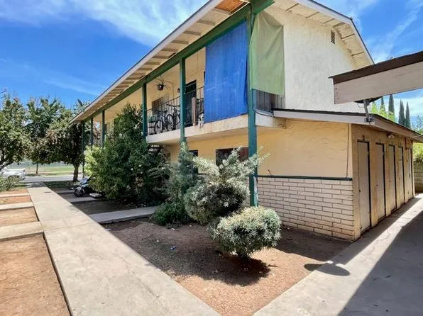663 N Cypress St, Woodlake, CA 93286