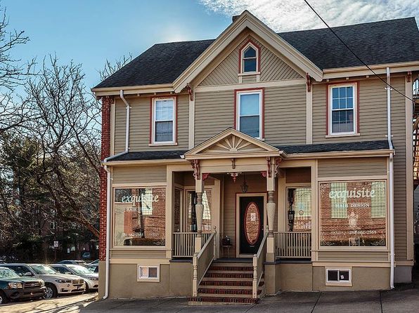 (undisclosed Address)